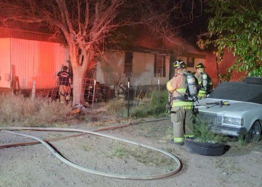 Fire Damages Mobile Home in Las Cruces