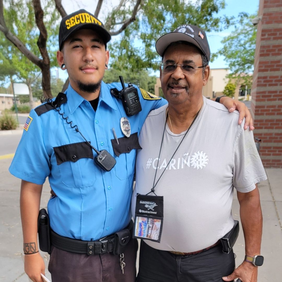 Cariño to Security Guard Martín Monje!