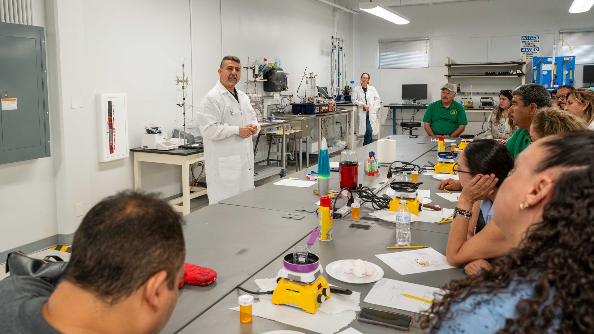 NMSU hosts teachers from Mexico for science demos