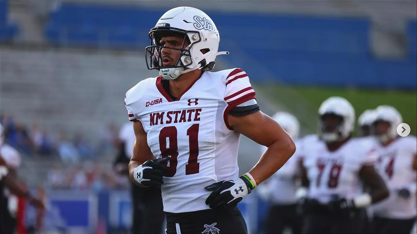 Allen Ortiz Named 2024 Allstate AFCA Good Works Team Nominee