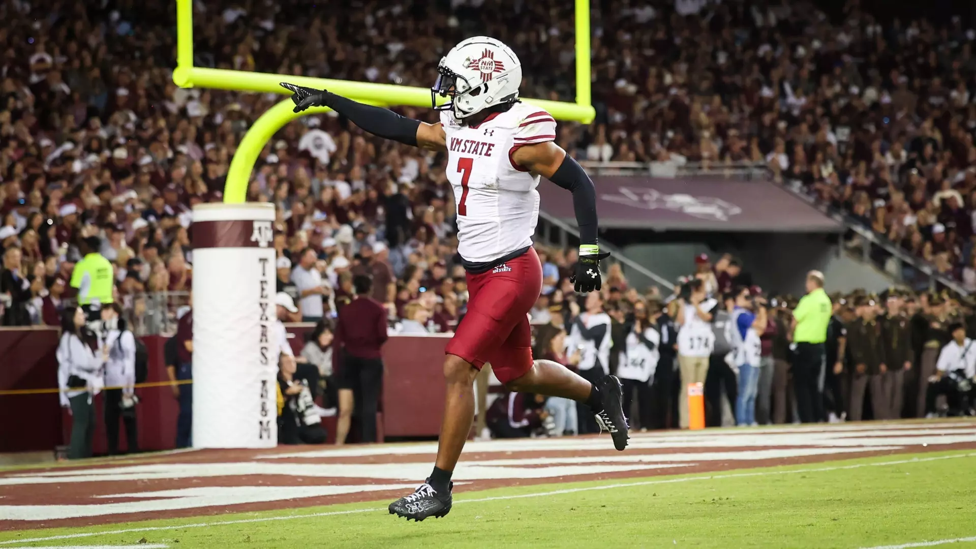 NM State Football Returns to League Play at Middle Tennessee