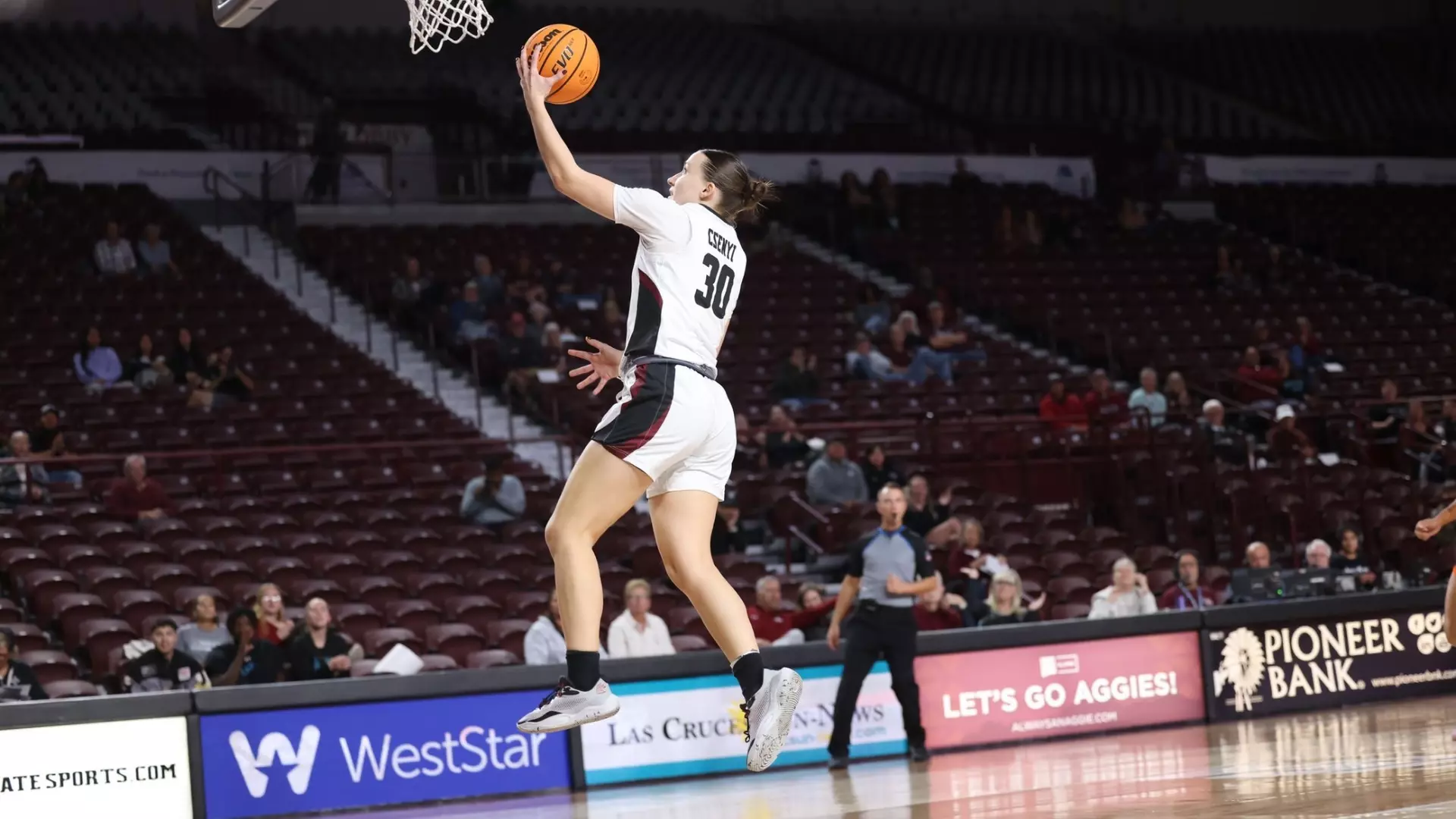 Womens Basketball: Battle of I-25 Week Tips Off in Albuquerque