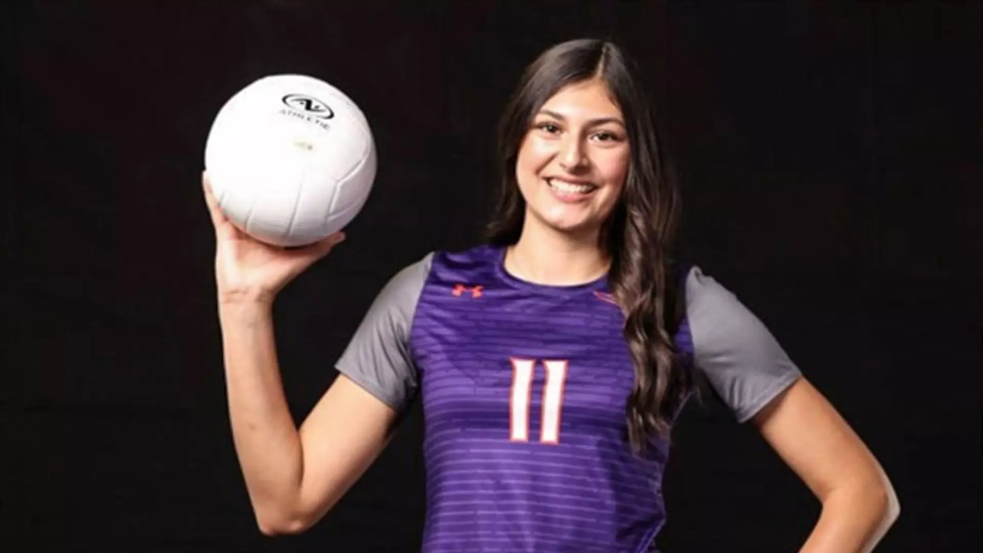 El Pasoan Jaelynn Kohli Signs with NM State Volleyball