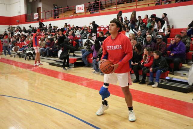 Estancia Basketball Player Serves as Inspiration to Others [Video Content]