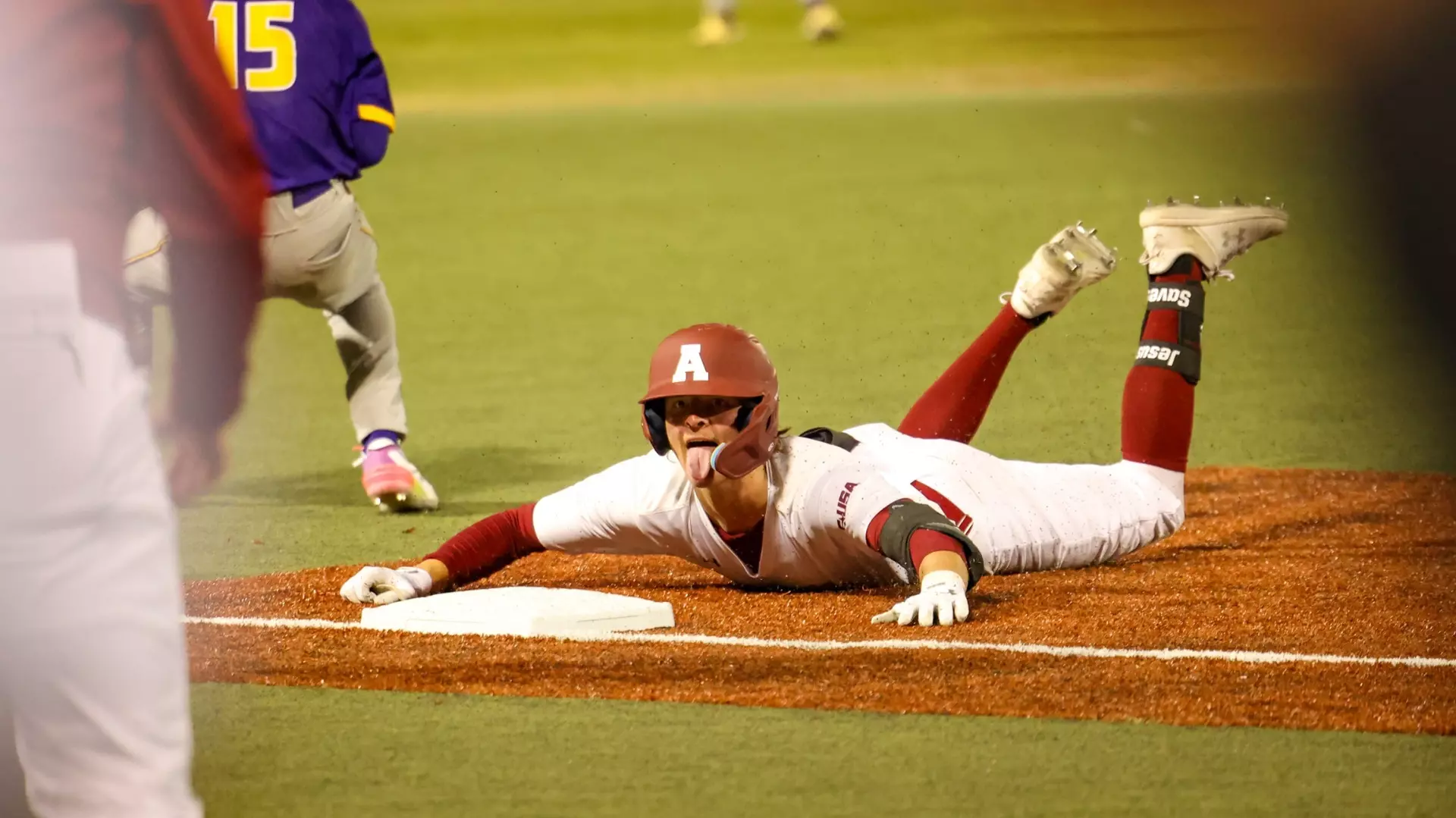 NM State Cruises to 9-1 Victory Over Western Illinois