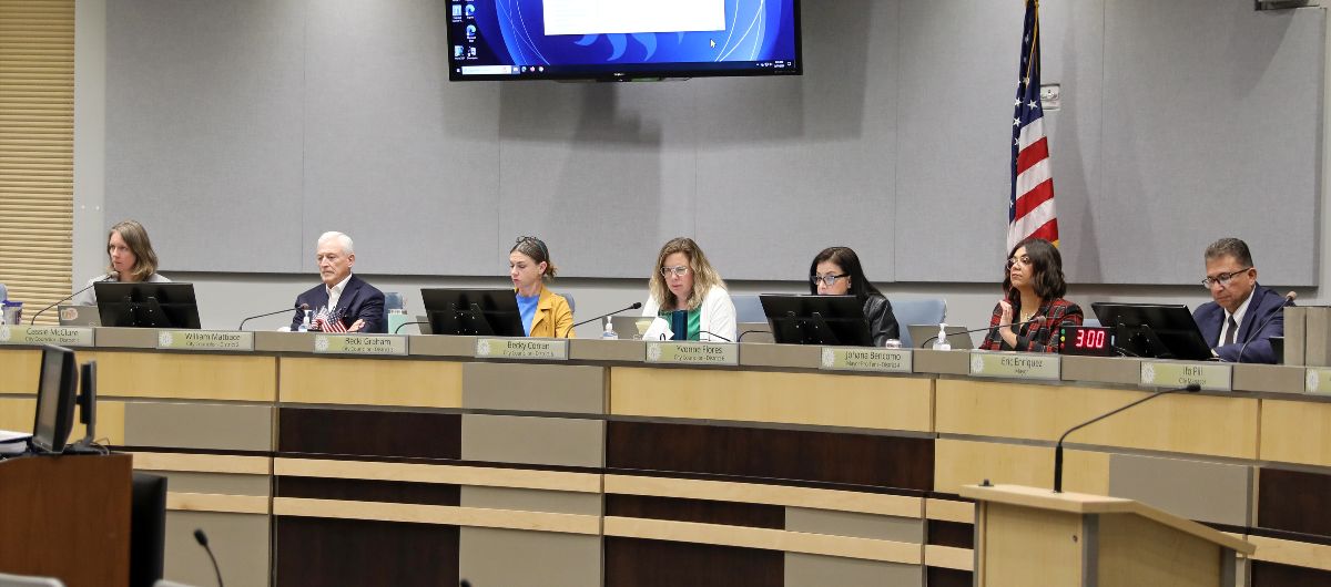 Las Cruces City Council