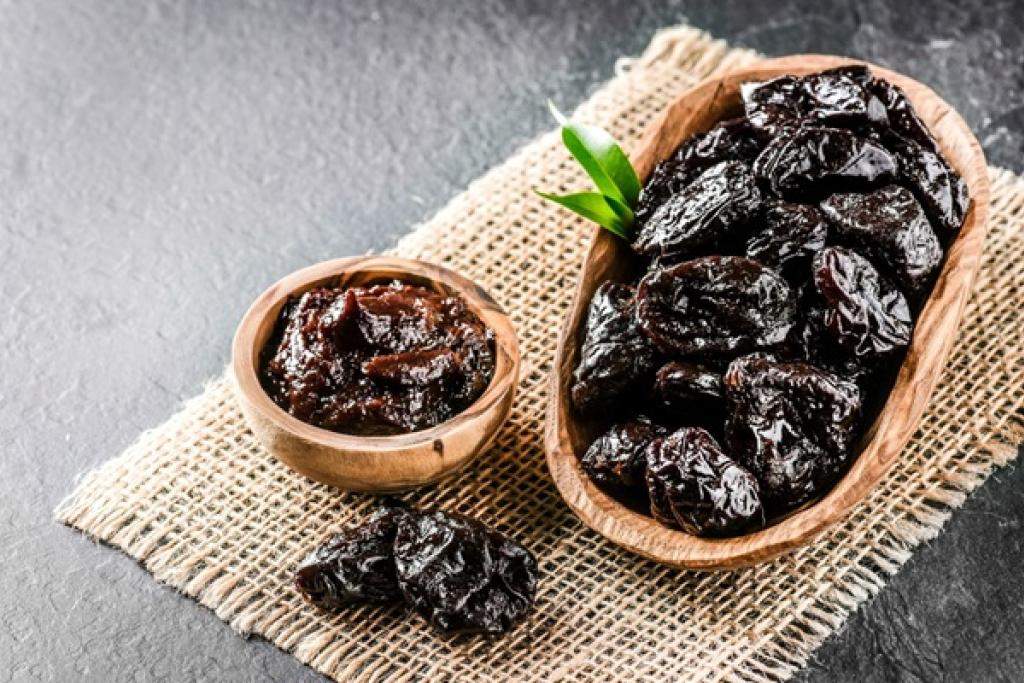 Healthy Foods: Could a Handful of Prunes Help Prevent Osteoporosis?