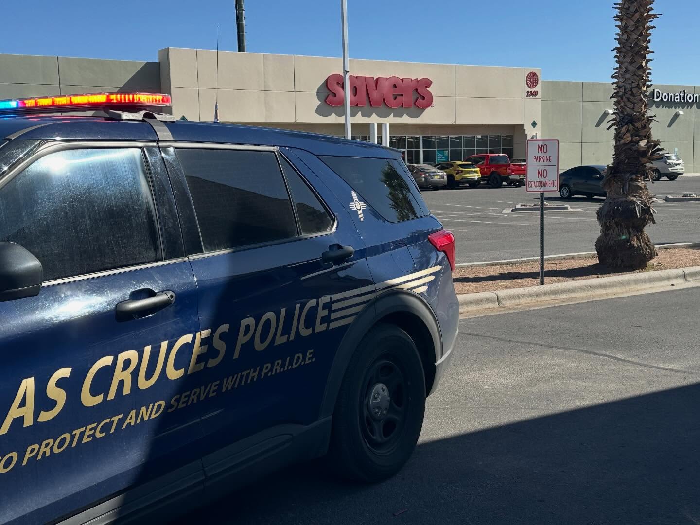 Breaking: [UPDATE] Suspected Explosive Device Removed from Savers; Employees and Customers Cleared to Return