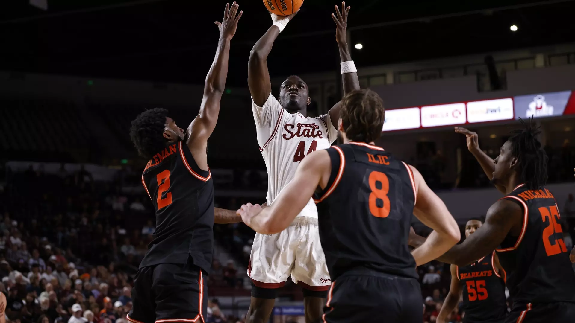Here Comes the Two: Aggies Do-Si-Do Past Jax State, Set Sights on Sam Houston