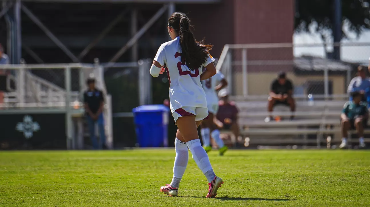 Soccer: Aggies Battle, Fall Short in Huntsville